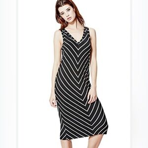 Guess - women’s midi summer dress